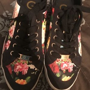 Guess Sneakers